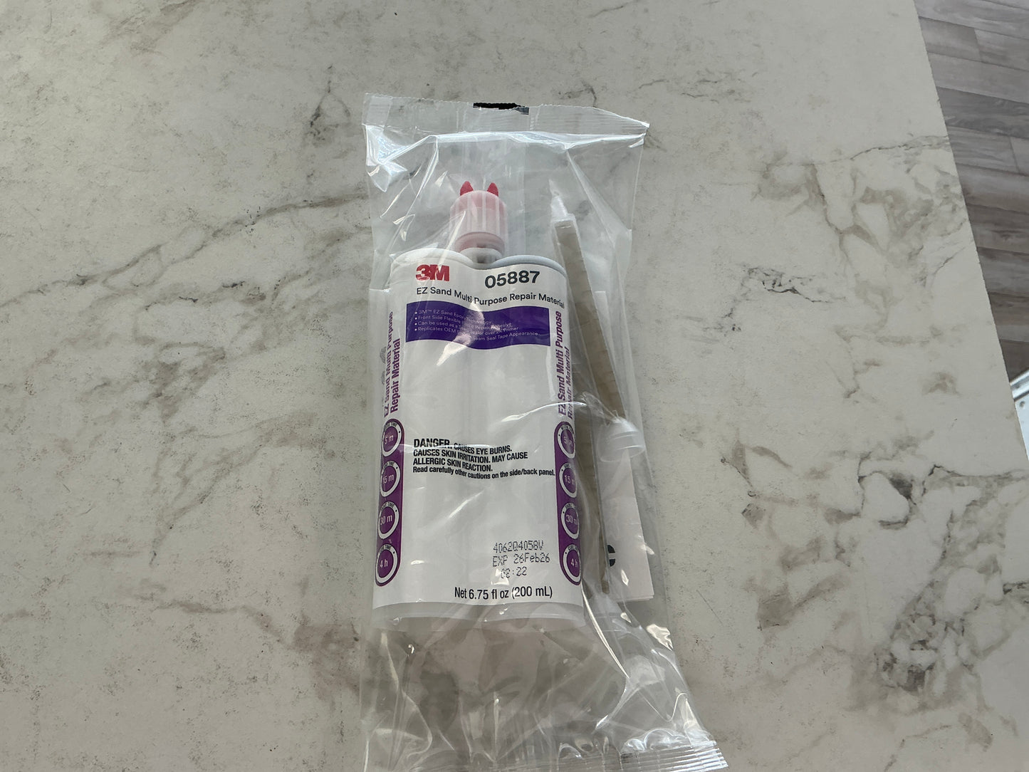 3M EZ sand multi purpose repair material