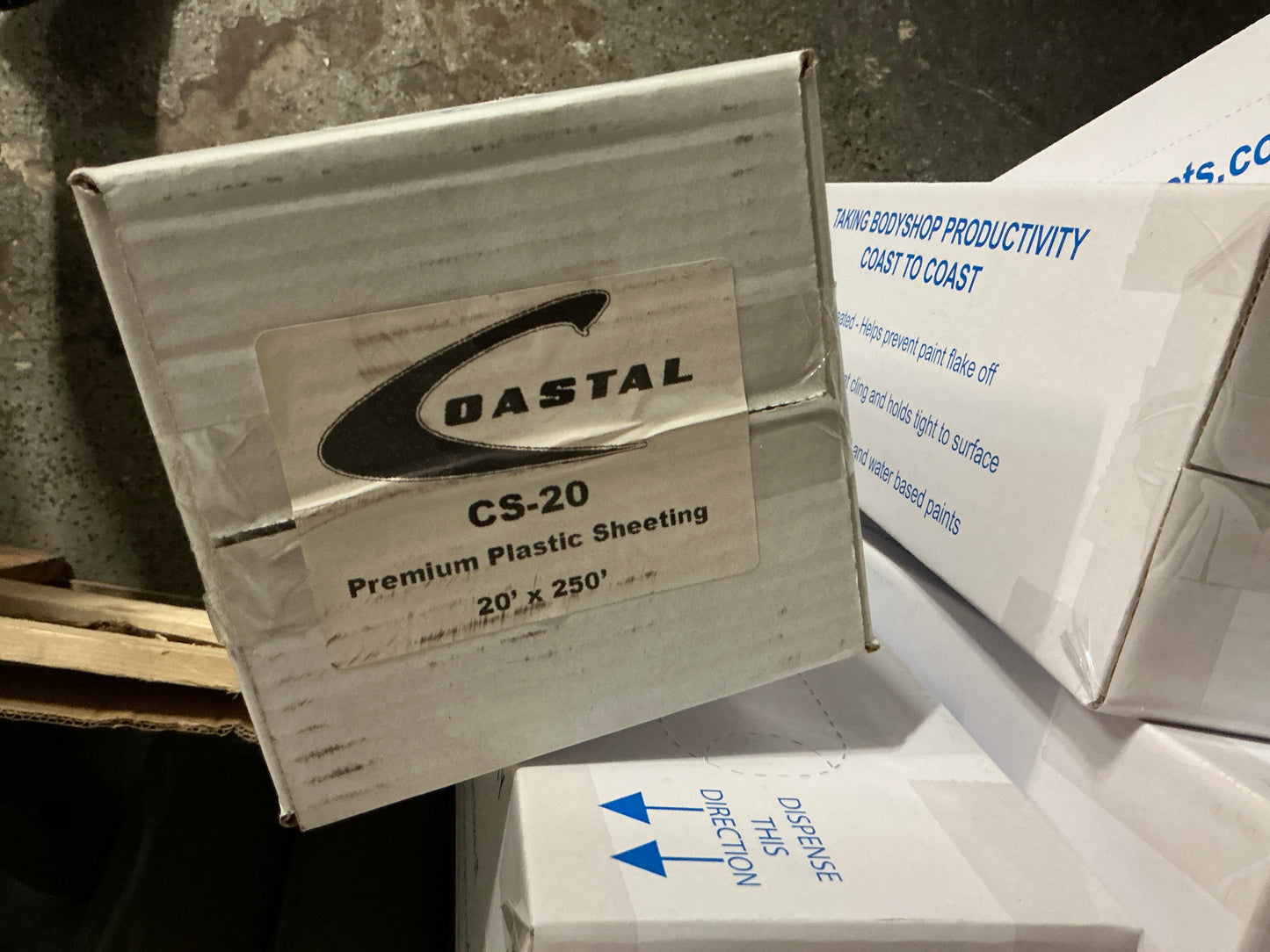 Coastal 20 inch plastic